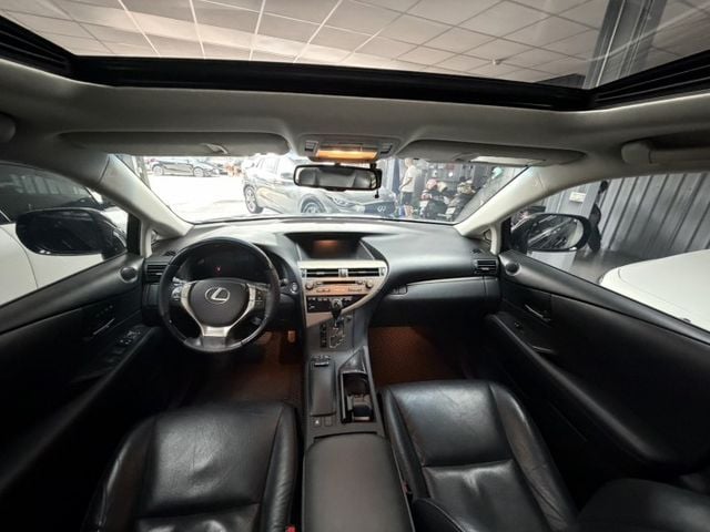 2014 Lexus RX 270頂級版 黑色 原鈑件  稀有跑少的極品 僅跑14萬 新價格 保證全網最便宜  第7張相片