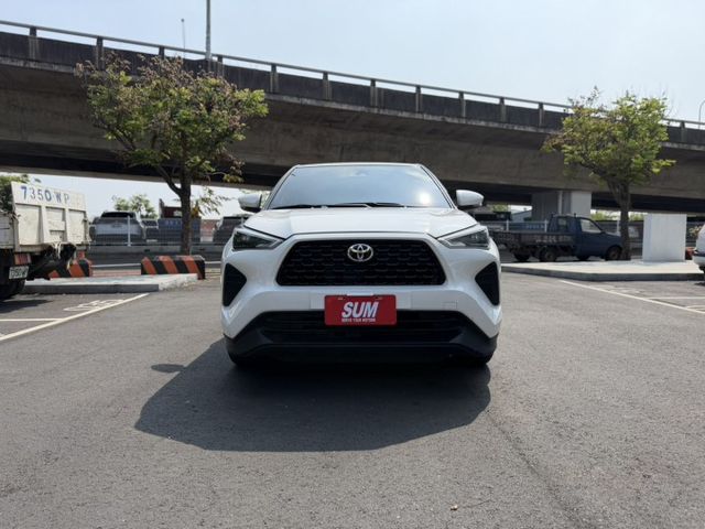 2024 Toyota Yaris Cross 1.5酷動版 白色 認證車 原廠保養 新車保固中  新價格 保證便宜  第2張相片