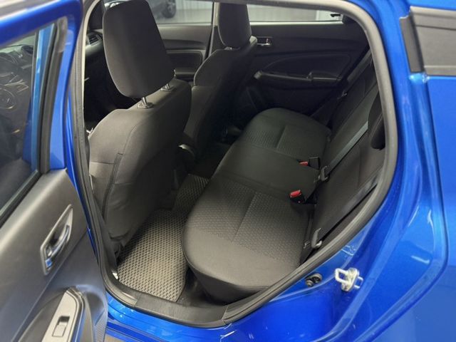 2021 Suzuki Swift 1.2 小改款 原鈑件 原廠保養 僅跑5萬 自動跟車 新價格 保證便宜  第13張相片