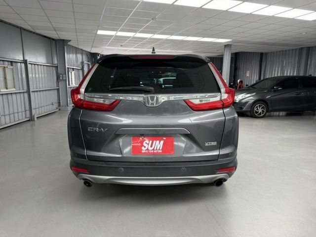 2019 Honda CR-V 1.5t 渦輪增壓 灰色 原鈑件 僅跑7萬 新價格 讓你不用 在比價 就能很便宜  第5張相片