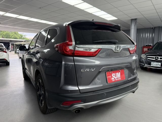 2019 Honda CR-V 1.5t 渦輪增壓 灰色 原鈑件 僅跑7萬 新價格 讓你不用 在比價 就能很便宜  第6張相片
