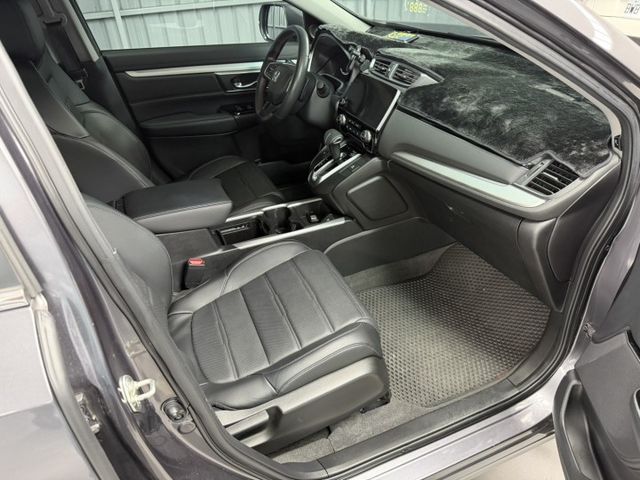 2019 Honda CR-V 1.5t 渦輪增壓 灰色 原鈑件 僅跑7萬 新價格 讓你不用 在比價 就能很便宜  第10張相片