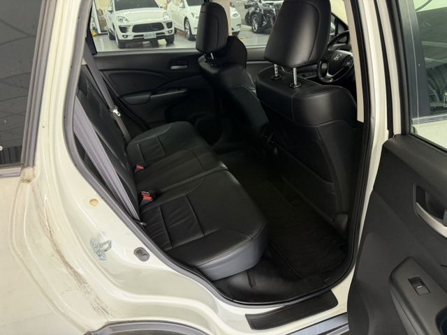2013 Honda CR-V 2.4 L 白色 原鈑件 原廠保養 新價格 現在入手 真的超級 划算 真的好便宜  第9張相片