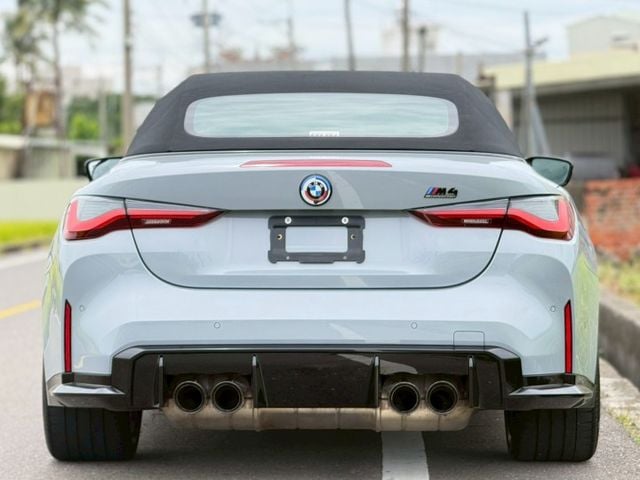 M4 Competition敞篷版｜510匹狂暴輸出，開篷即是焦點｜5AU、摸門、免鑰匙、跑排、抬顯、HK、紅色M卡鉗  第17張相片