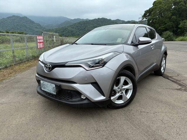 『可認證』重點配備：液晶顯示器｜液晶影音系統｜霧燈｜方向盤音量控制｜免鑰匙｜LED日行燈｜LED尾燈  第1張相片