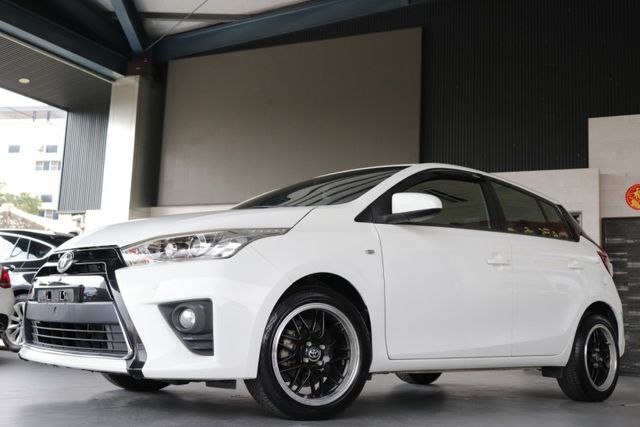 YARIS  第1張相片