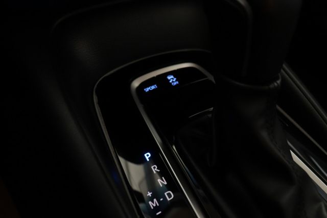 環景影像系統/摸門解鎖/車道維持輔助系統/駕駛座電動調整  第4張相片