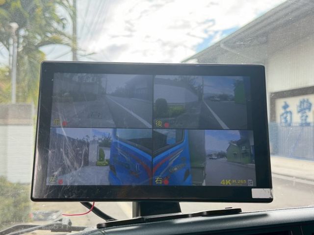 伸縮/篷式/電動昇降機/四路監控主機/加高帆布貨箱  第8張相片