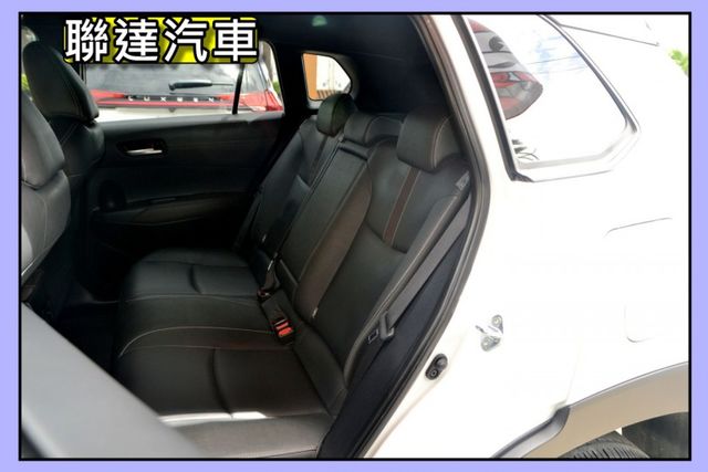 一手車/原廠保固中/尊絕版/僅跑2萬KM/ACC自駕跟車/360度環景/變換車道輔助/CarPlay  第9張相片