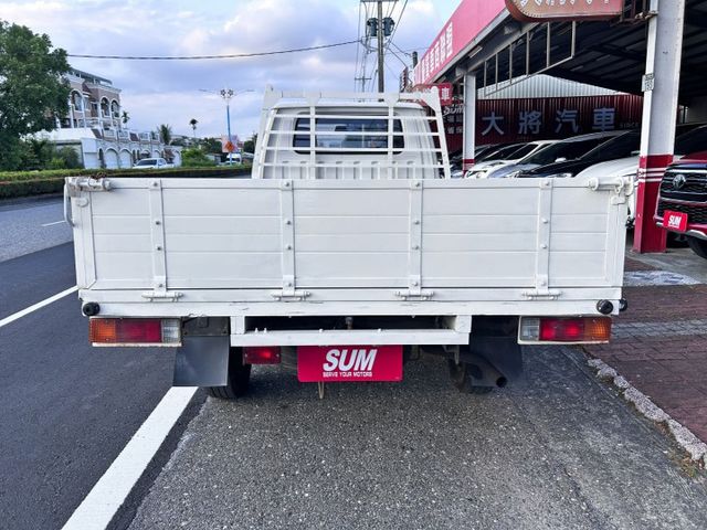 工作好夥伴 ! 漂亮車 ! 引擎順暢 ! 檔位清晰 ! 第三方認證 ! 全額貸款 !  第6張相片