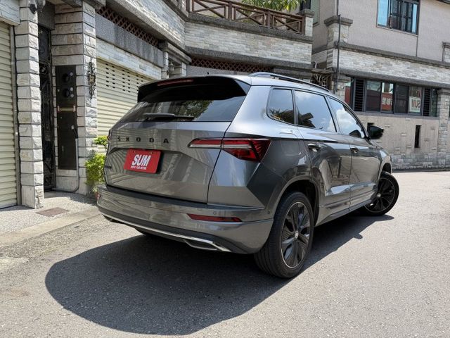 新玉山版/全車原鈑件/Carplay主機/換檔撥片/ACC跟車/AEB自動煞車/全車環景/雙區恆溫/整備中歡迎搶先賞車  第4張相片