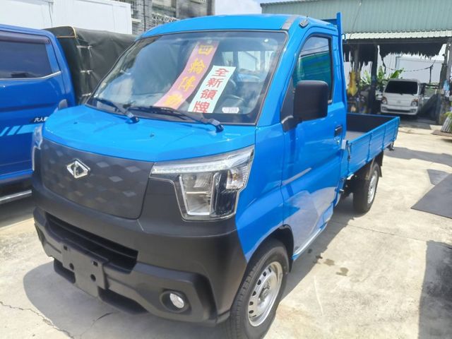 全新領牌車手排四輪傳動 未曾使用過  第3張相片