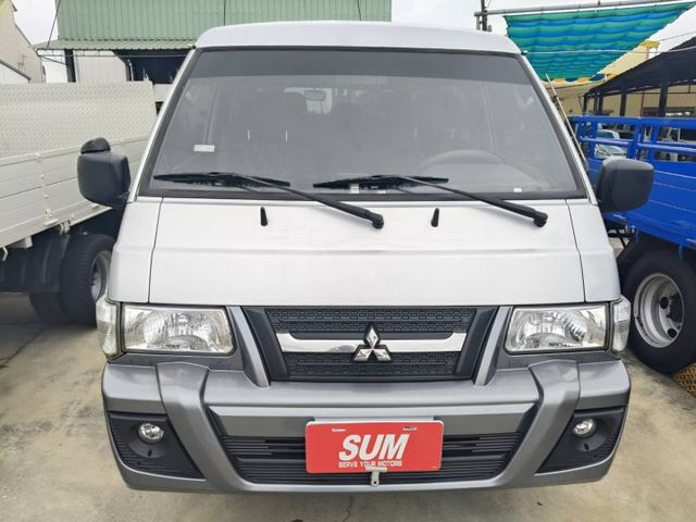 原鈑件 里程保證13萬公里 車況佳 八人座客貨車  第2張相片