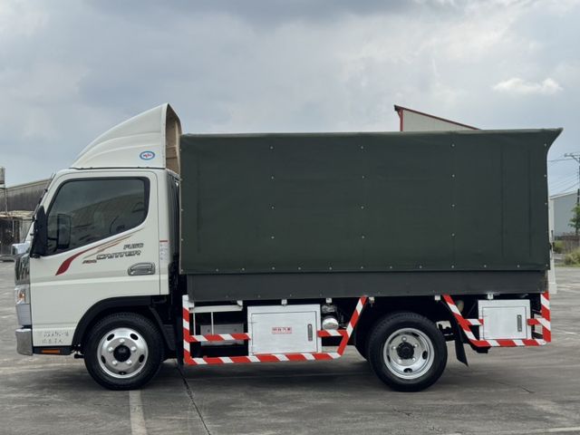 里程 19 萬公里 保證 // 認證車 // 全車 保固 // 已升載重 5 噸 / 上下 升降蓬 + 2 缸 尾門  第5張相片