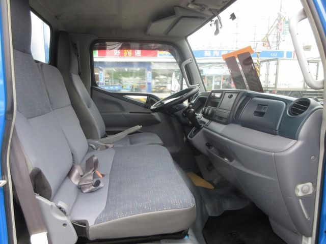 2017年 堅達14尺半 自排 高箱雙側開門  車美好開 可全貸 歡迎賞車!!  第6張相片