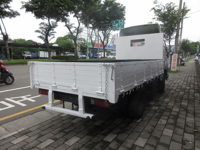 2004年 堅達 11尺半 車美好開 可分期 歡迎賞車!!  第2張相片