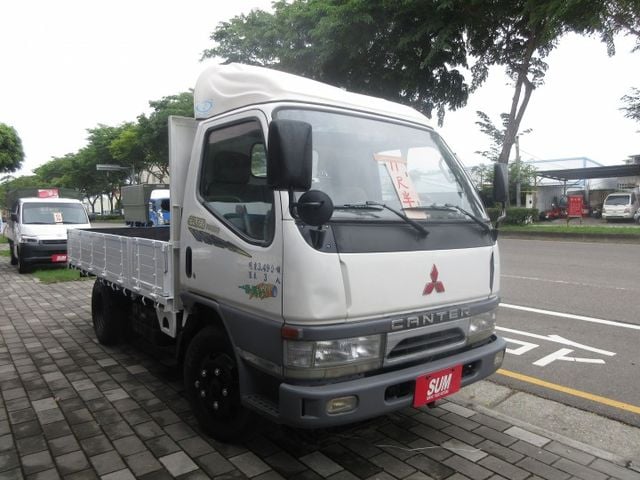 2004年 堅達 11尺半 車美好開 可分期 歡迎賞車!!  第3張相片