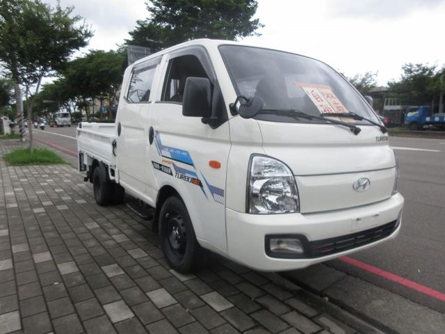 2019年 現代雙箱+自排+尾門  車美好開 可全貸  歡迎賞車!!  第3張相片