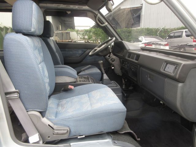 2010年得利卡 客貨版 里程保證12萬多 一手車 車美好開 可全貸 歡迎賞車  第6張相片