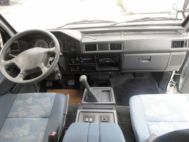 2010年得利卡 客貨版 里程保證12萬多 一手車 車美好開 可全貸 歡迎賞車  第7張相片