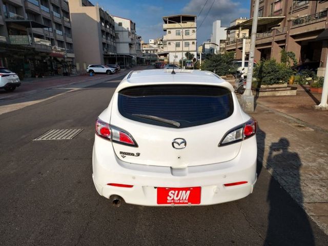 ~天窗~恆溫~多功能影音~倒車影像~熱門5門小車~場內小車多台~輕鬆全額貸~  第6張相片