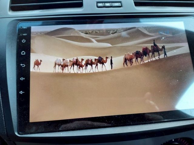 ~天窗~恆溫~多功能影音~倒車影像~熱門5門小車~場內小車多台~輕鬆全額貸~  第13張相片
