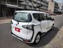 I-KEY~車門感應~多功能影音~循跡防滑~衛星導航~雙安~場內同款車多台~歡迎預約賞車~輕鬆全額貸~  第4張縮圖