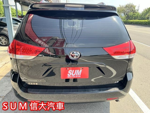 2014年 TOYOTA SIENNA LE 8人座大空間.里程保證.有認證  第6張相片