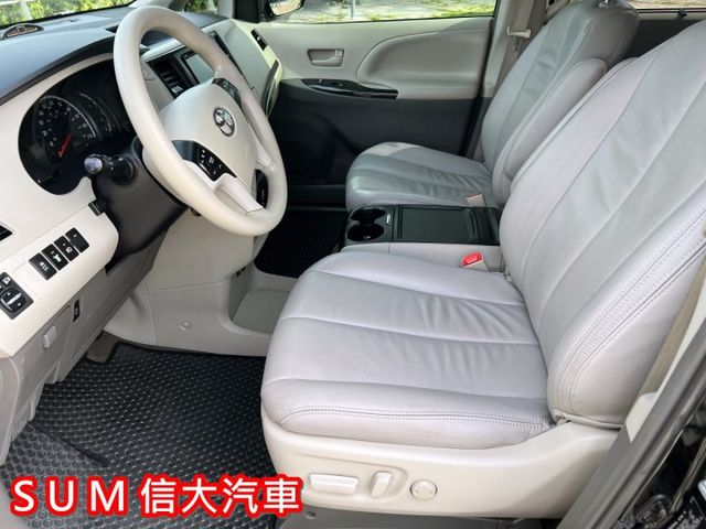 2014年 TOYOTA SIENNA LE 8人座大空間.里程保證.有認證  第10張相片