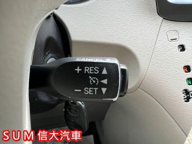 2014年 TOYOTA SIENNA LE 8人座大空間.里程保證.有認證  第16張相片