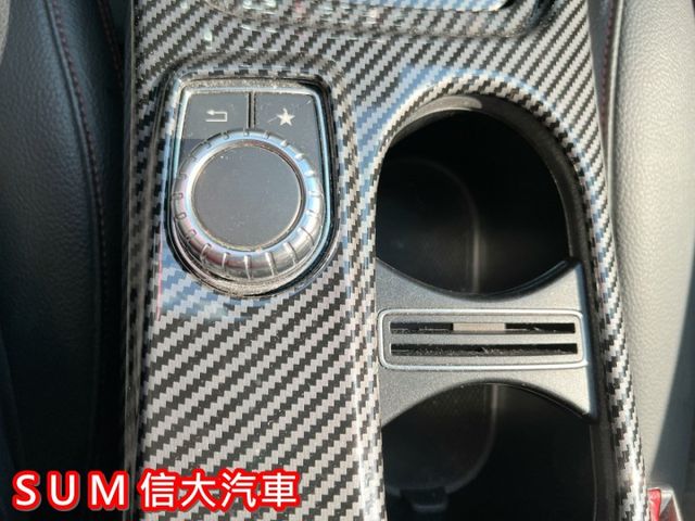 經典外型 × 豪華質感 × 運動駕馭 喜歡 Mercedes-Benz 的你，這台 CLA200 絕對值得一看  第16張相片