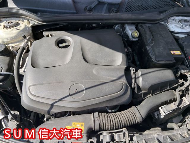 經典外型 × 豪華質感 × 運動駕馭 喜歡 Mercedes-Benz 的你，這台 CLA200 絕對值得一看  第17張相片