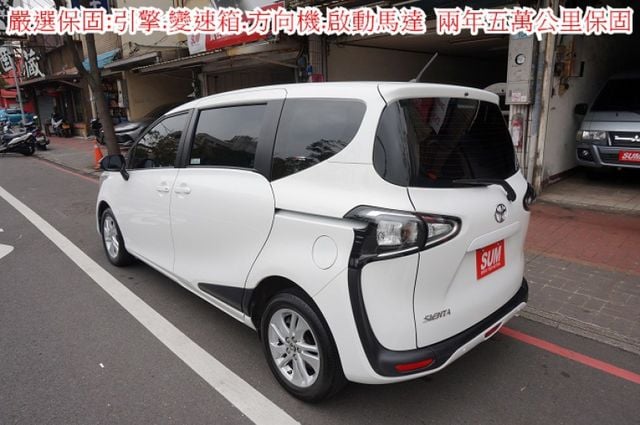 八氣囊.車道偏移.前車碰撞預警.一手車.只跑4萬.全車100%原鈑件.車美如新.原廠保固中.零頭款.可全額  第3張相片