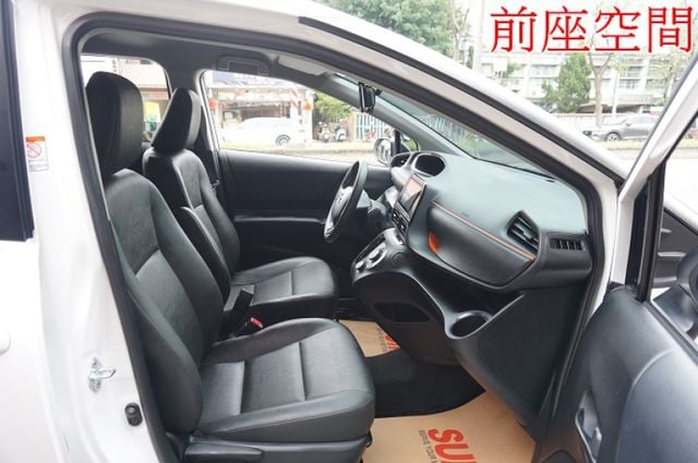 八氣囊.車道偏移.前車碰撞預警.一手車.只跑4萬.全車100%原鈑件.車美如新.原廠保固中.零頭款.可全額  第6張相片