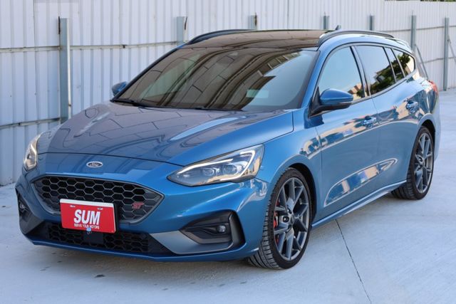 2021年式 ST Wagon 一手車 原鈑件原廠保養 里程保證 ACC IKEY 抬頭顯示器  第2張相片