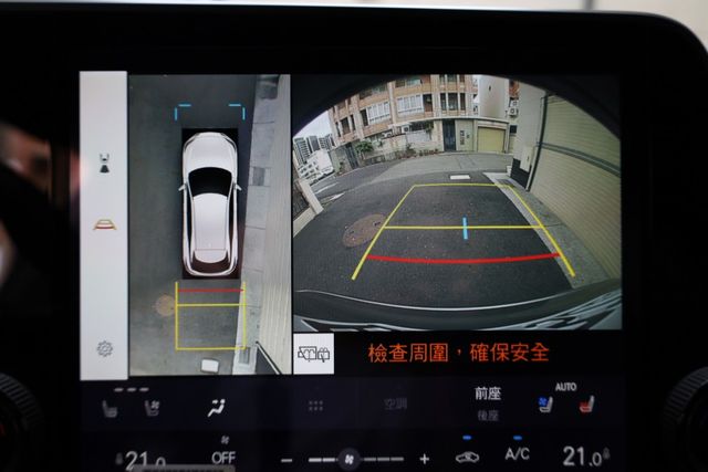 原鈑件 跑兩萬一 原廠保養 新車保固中 ACC IKEY 電動尾門 駕駛座電動記憶 冷熱通風椅  第16張相片