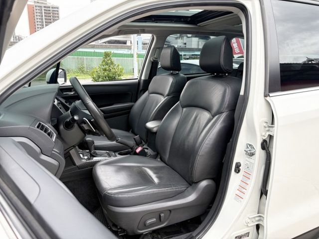 【全場認證五大保證】認證車 最佳動力SUV XT渦輪 AWD 免鑰匙摸門 HK音響 電尾門 原廠保養 一手車庫車原版件  第11張相片
