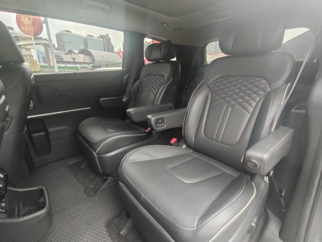 【全場認證五大保固】認證車 VIP-B版 僅跑3萬 四座冷熱座椅 CarPlay 全景 盲點 環景 電尾門 一手車原鈑件  第13張相片