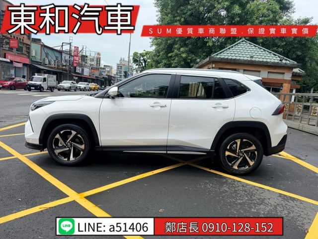 可全貸~頂級潮玩版~8安~電尾門~ACC~盲點~數位儀表~  第8張相片