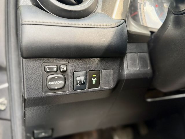 ✓大空間家庭首選 ✓高坐姿好視野 ✓後座全平好載物 ✓15.8km/L省油表現  第15張相片