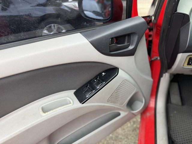 ✓十萬內代步車 ✓機車價 ✓無待修  第11張相片