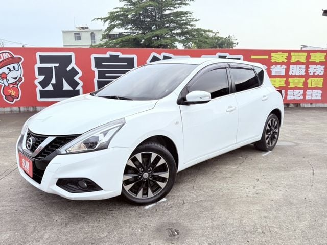 旗艦版  恆溫 I-KEY  里程保證7萬9km  全車原鈑件  歡迎賞車試乘  第1張相片