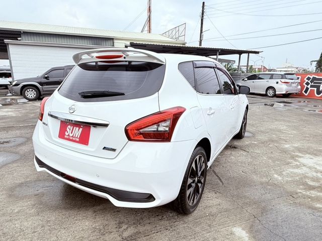 旗艦版  恆溫 I-KEY  里程保證7萬9km  全車原鈑件  歡迎賞車試乘  第7張相片