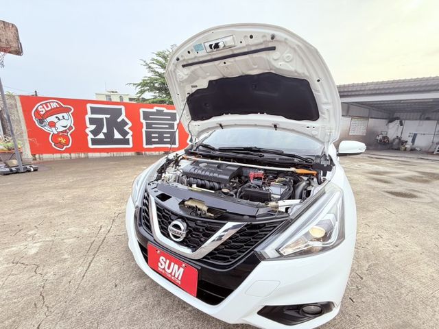 旗艦版  恆溫 I-KEY  里程保證7萬9km  全車原鈑件  歡迎賞車試乘  第18張相片