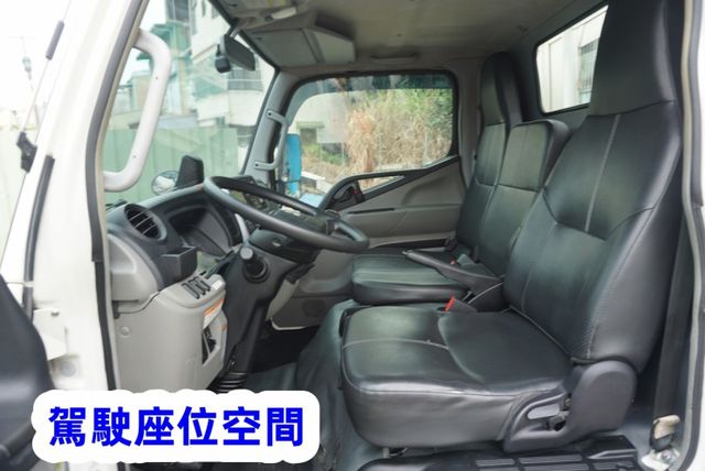 2023年 堅達11尺半貨車 / 全車水噹噹. 附4路行車紀錄器 / 零頭款.可全額貸款  第9張相片