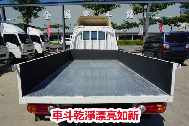 (附2.5尺尾門) 2021年現代小霸王貨車.附4路行車紀錄器 / 全車水噹噹. 零頭款.可全額貸款  第9張相片