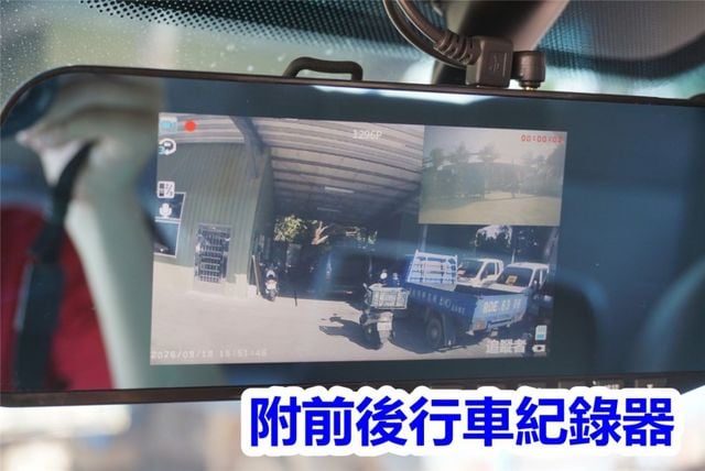 (稀有自排.只跑2萬多.附2.5尺升降尾門) 2023年現代雙廂貨車 / 6人座.全車水噹噹. 零頭款.可全額貸款  第15張相片