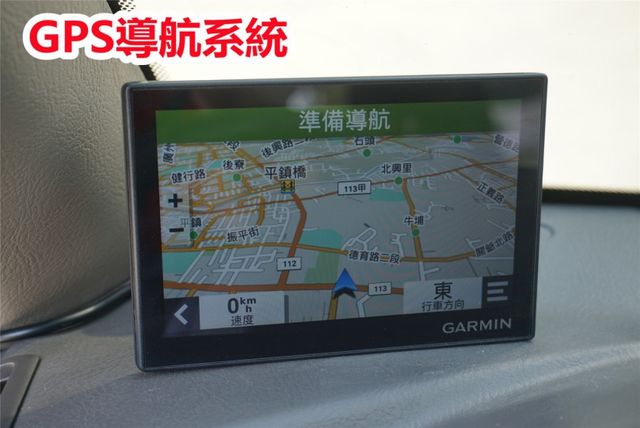 (稀有自排.只跑2萬多.附2.5尺升降尾門) 2023年現代雙廂貨車 / 6人座.全車水噹噹. 零頭款.可全額貸款  第17張相片