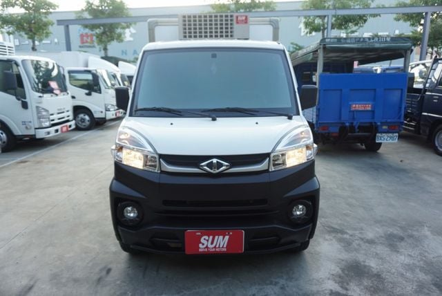 (零下-15度.只跑1萬多) 2025年 菱利冷凍車/100%全車原鈑件. 零頭款.可全額貸款  第3張相片