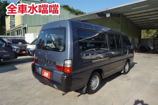 (8人座.稀有自排.只跑2萬多) 2023年 得利卡客貨兩用車 / 全車水噹噹. 零頭款.可全額貸款  第5張相片